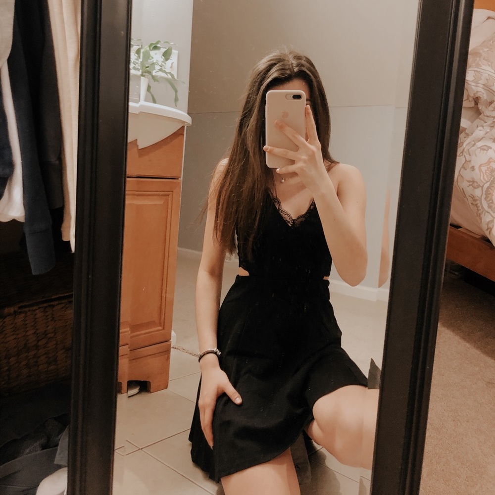 black, lace Lulu’s dress